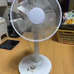 配達無料🚚扇風機の画像