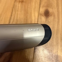 Shark EVOPOWER EX 充電式ハンディクリーナー WV406JGGの画像