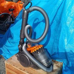 ★お届け可!!★ ダイソン 掃除機 DC22の画像