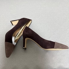 パンプスの画像