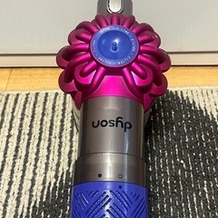 ダイソン掃除機 V6本体の画像