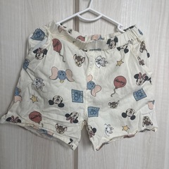 ミッキー　ディズニー　半袖シャツ　ハーフパンツ　2点セット　の画像