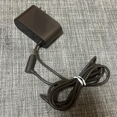 ダイソン掃除機 V6充電アダプター