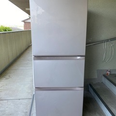冷蔵庫　TOSHIBA 330l 2017年製