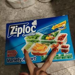 新品！2つ欠品！Ziploc 保存容器