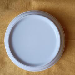 新品の食器　１０枚　直径約11.8cmの画像