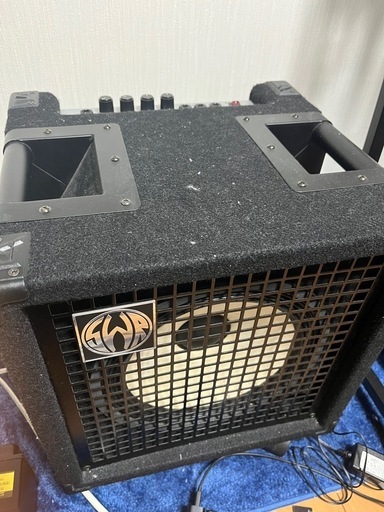 【底値：送料込み】SWR LA10 ベースアンプ 動作良好 底値：送料込み】SWR LA10 ベースアンプ 動作良好