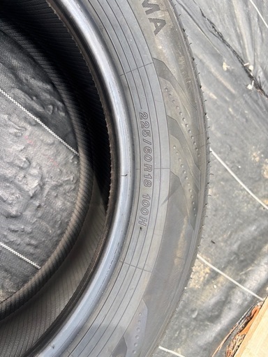 225/60R18 YOKOHAMA  ADVAN  40アルファード新車外しタイヤ4本セット