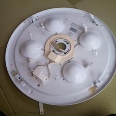 大型照明器具の画像