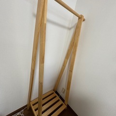 木製ハンガーラック
