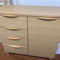 収納家具