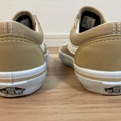 Vansスニーカー 18cm　ベージュ 美品の画像