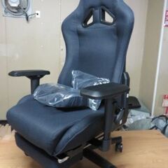 F 未使用/新品　訳あり特価　ゲーミングチェア フットレスト付 ...