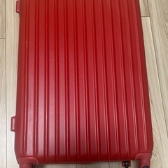 【ジャンク品】スーツケース(タイヤひとつ破損しています)