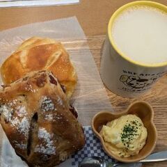 カフェで朝ごはん🧸🥪