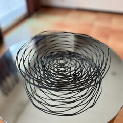 スタイリッシュなワイヤーオブジェ（黒）｜アート感のある装飾アイテ...