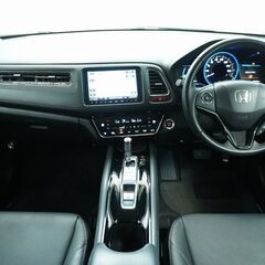 【48回払いが新登場♪今までより更にお買い求め頂き易く！】今回は【ホンダ ヴェゼル　ハイブリッド 　Ｚ 】を紹介！の画像