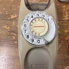 激レア縦型電話機の画像