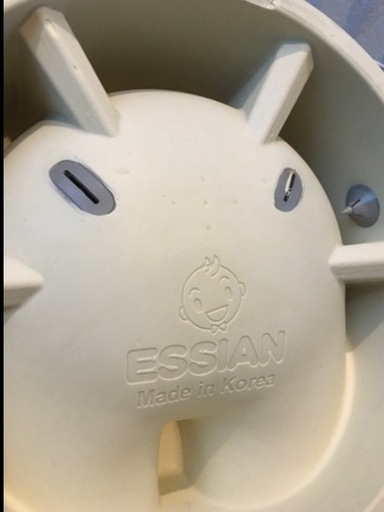 定価18000円程　ESSIAN×PUPPAPUPO P-edition ベビーシート ベビーチェア テーブル付き ベビーソファ ロー