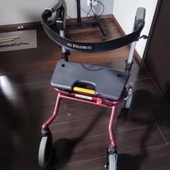 シルバーカー　歩行器