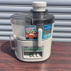 中古 東芝 ジューサーミキサー JC-T60MR 