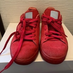 PUMA メンズスニーカーの画像
