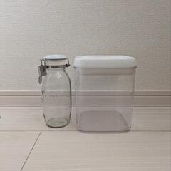 プラスチックケース、ガラス瓶
