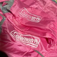 Coleman 2つ
寝袋子供