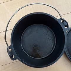ロゴス　ダッチオーブン　8インチの画像