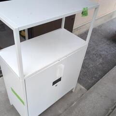 IKEA　キャビネット　白