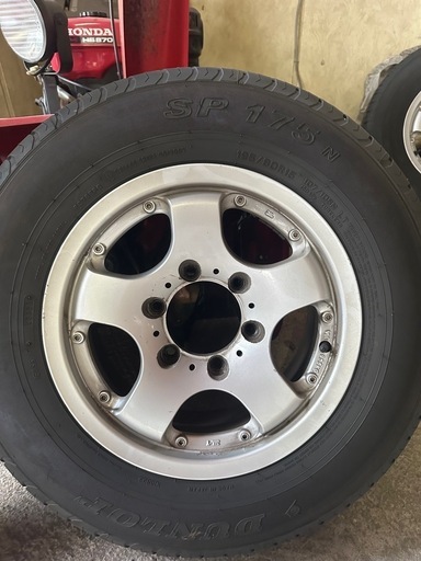 200系ハイエース　195/80/15