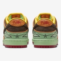 Nike SB Dunk Low Pro Tourmaline 30cm の画像