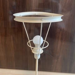 IKEA スタンドライトの画像
