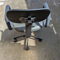 中古のデスクチェアをお譲りしますの画像