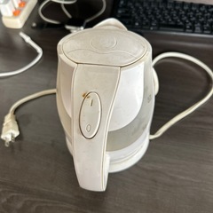 電気ケトルの画像