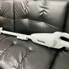 【ジャンク品無料】マキタ コードレス掃除機CL107FD