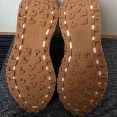 adidas レトロピー E5 ltl40 クリスタルホワイト×マットシルバーの画像