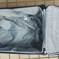 キャリーバッグH　鍵付き4輪の画像