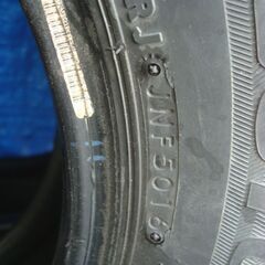 １７５Ｒ１４ＬＴ　2本の画像