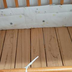 ベビーベッドの画像