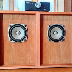 ほぼ日　きほんのスピーカー+ アンプ+ Bluetooth送受信機＝ 9点セットの画像