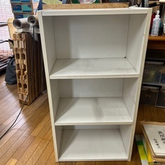 カラーボックス　白