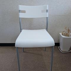 イケアのパイプ椅子！！