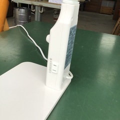 オーム電機　LEDデスクライトの画像