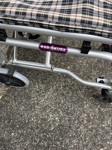 楽々健 介助型 折り畳み式車椅子 簡易車いす 軽量6.7kg コンパクト