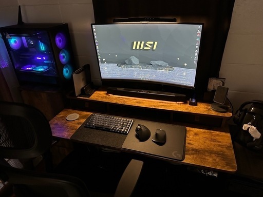 32インチWQHD湾曲ゲーミングモニター GIGABYTE G32QC