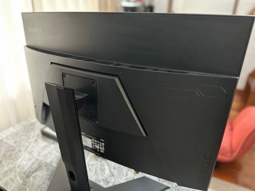 32インチWQHD湾曲ゲーミングモニター GIGABYTE G32QC