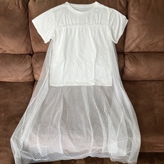 レース付き　Tシャツ