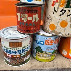 無料 使えます！ ペンキ ラッカー 屋内 屋外 トタン 木材 鉄 沢山 DIY  の画像