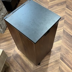 676 鏡付き 収納式化粧台(コスメワゴン)の画像